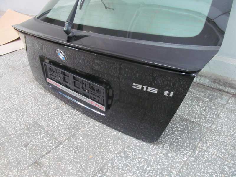 BMW E46 COMPACT KLAPA BAGAZNIKA TYL BLACK SAPPHIRE METALIK