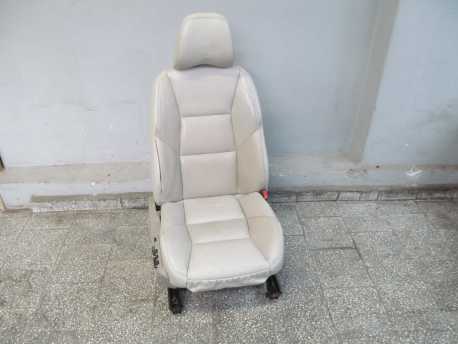 Volvo S60 V70 00- Fotel Siedzenie Skora Prawy Pasazera Jasny - Jbt