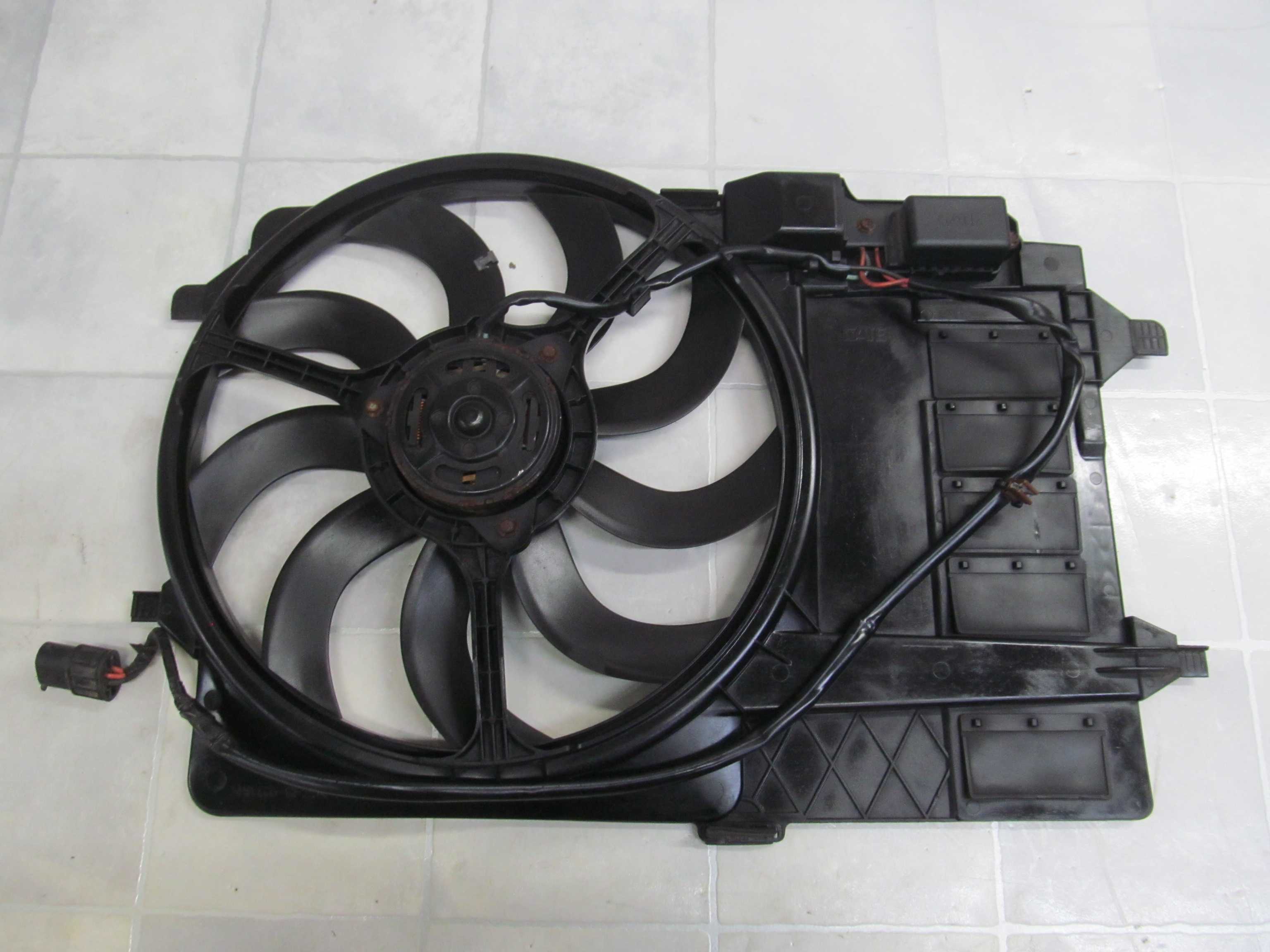 MINI COOPER 01-06 WENTYLATOR CHLODNICY 1742 1475577-02