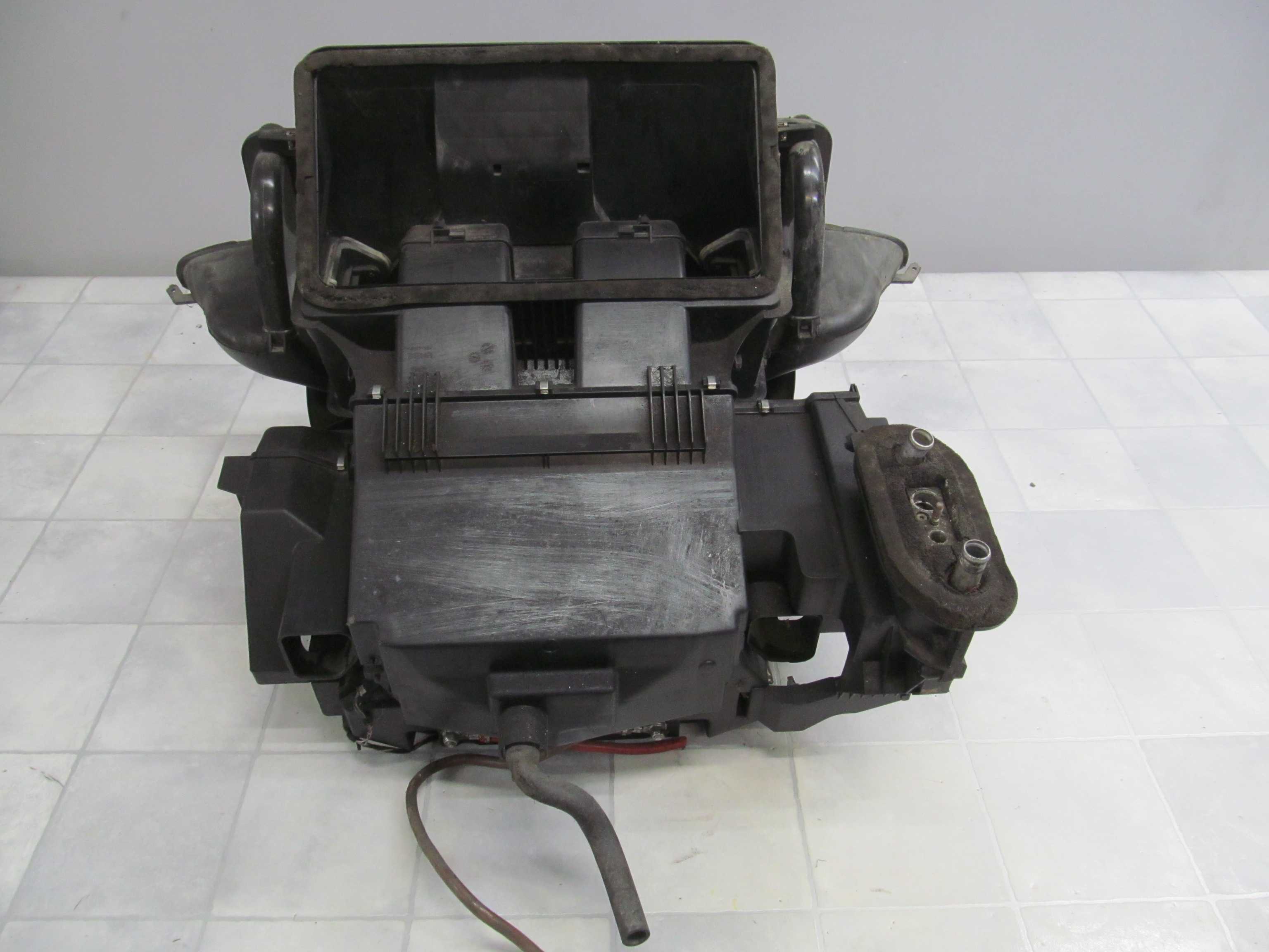 MB VITO VIANO 639 NAGRZEWNICA KLIMATYZACJI A6398302760 KZ