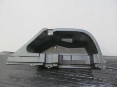 LEXUS RX II SCHOWEK PLASTIK BAGAZNIKA PRAWY 03/09