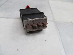 VW T4 POLO 6N2 WLACZNIK AWARYJNYCH 7D0953235