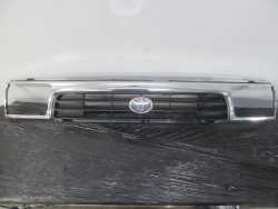 TOYOTA SURF HILUX 4RUNNER GRILL ATRAPA 96/01