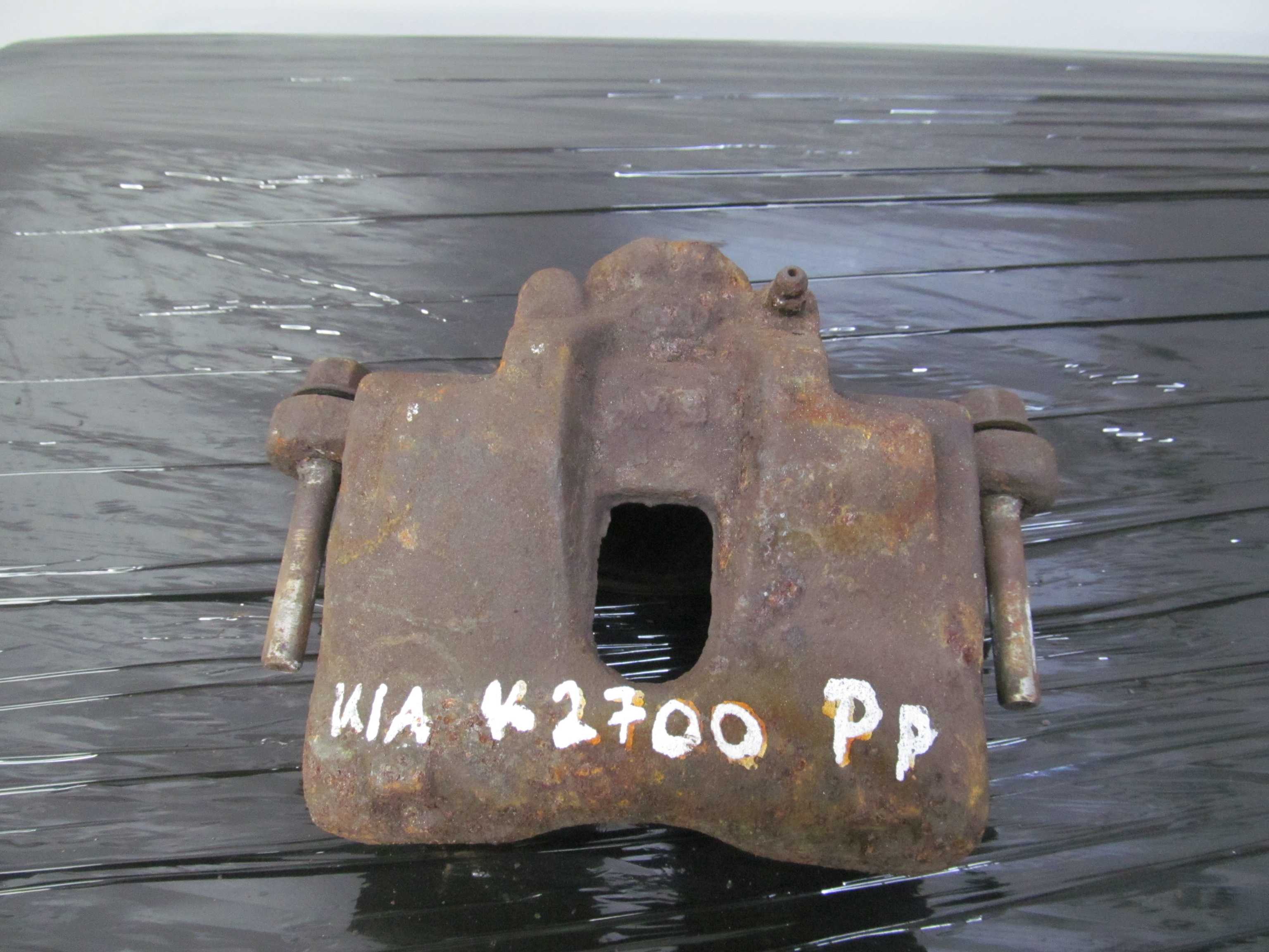 KIA K2700 97-04 2.7D ZACISK HAMULCOWY PRAWY PRZOD