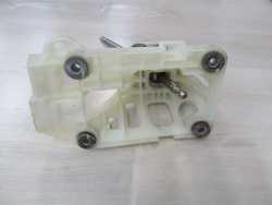 TOYOTA RAV4 III 05- 2.2D4D MECHANIZM WYBIERAK BIEGOW