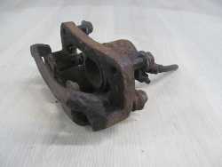 DAIHATSU TERIOS 95-05 1.3B ZACISK HAMULCOWY LEWY PRZOD