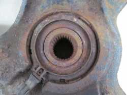 RENAULT VEL SATIS 01-09 PIASTA ZWROTNICA LEWY PRZOD