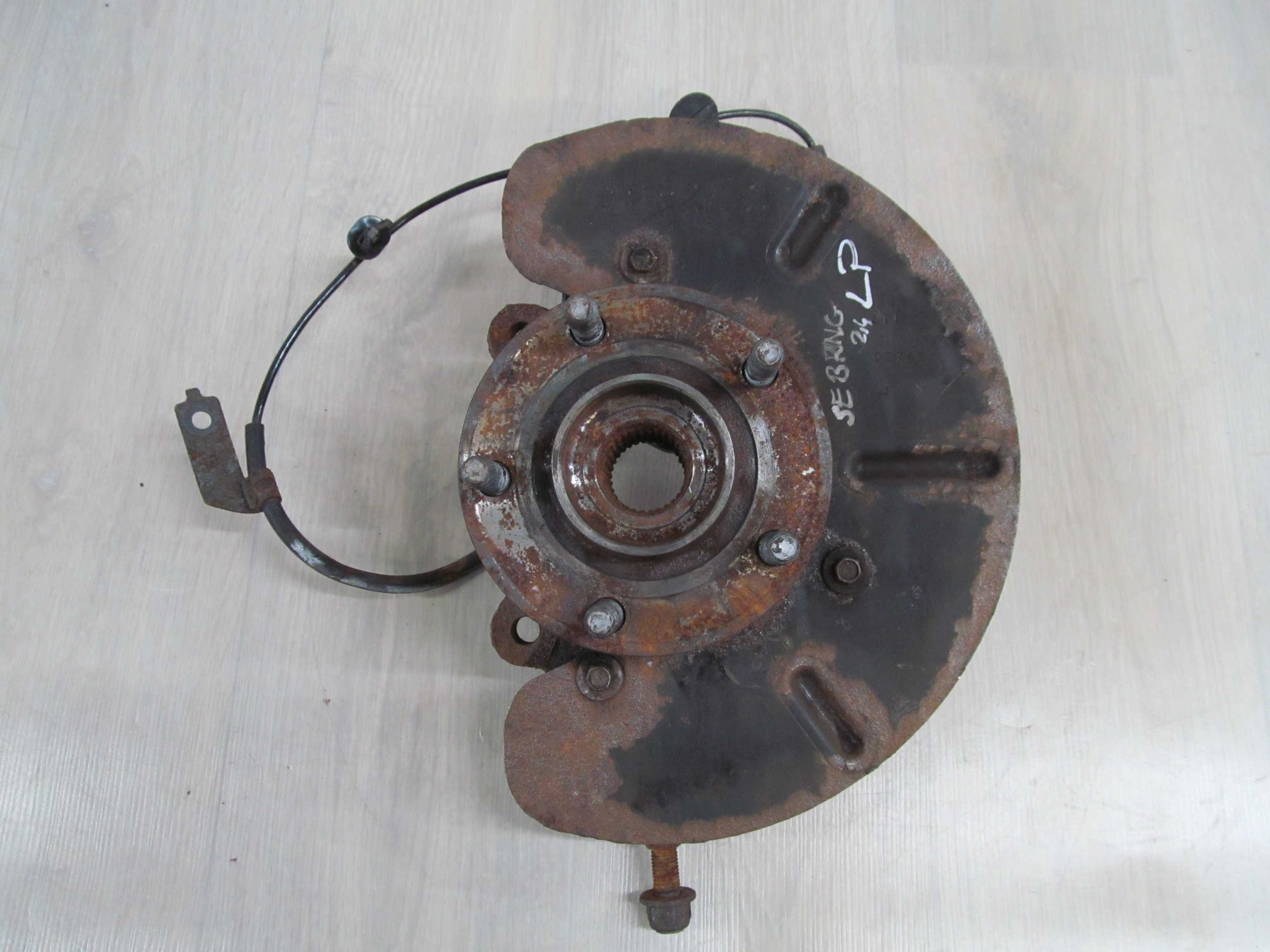 CHRYSLER SEBRING III 07-13 2.4 B PIASTA ZWROTNICA LEWY PRZOD