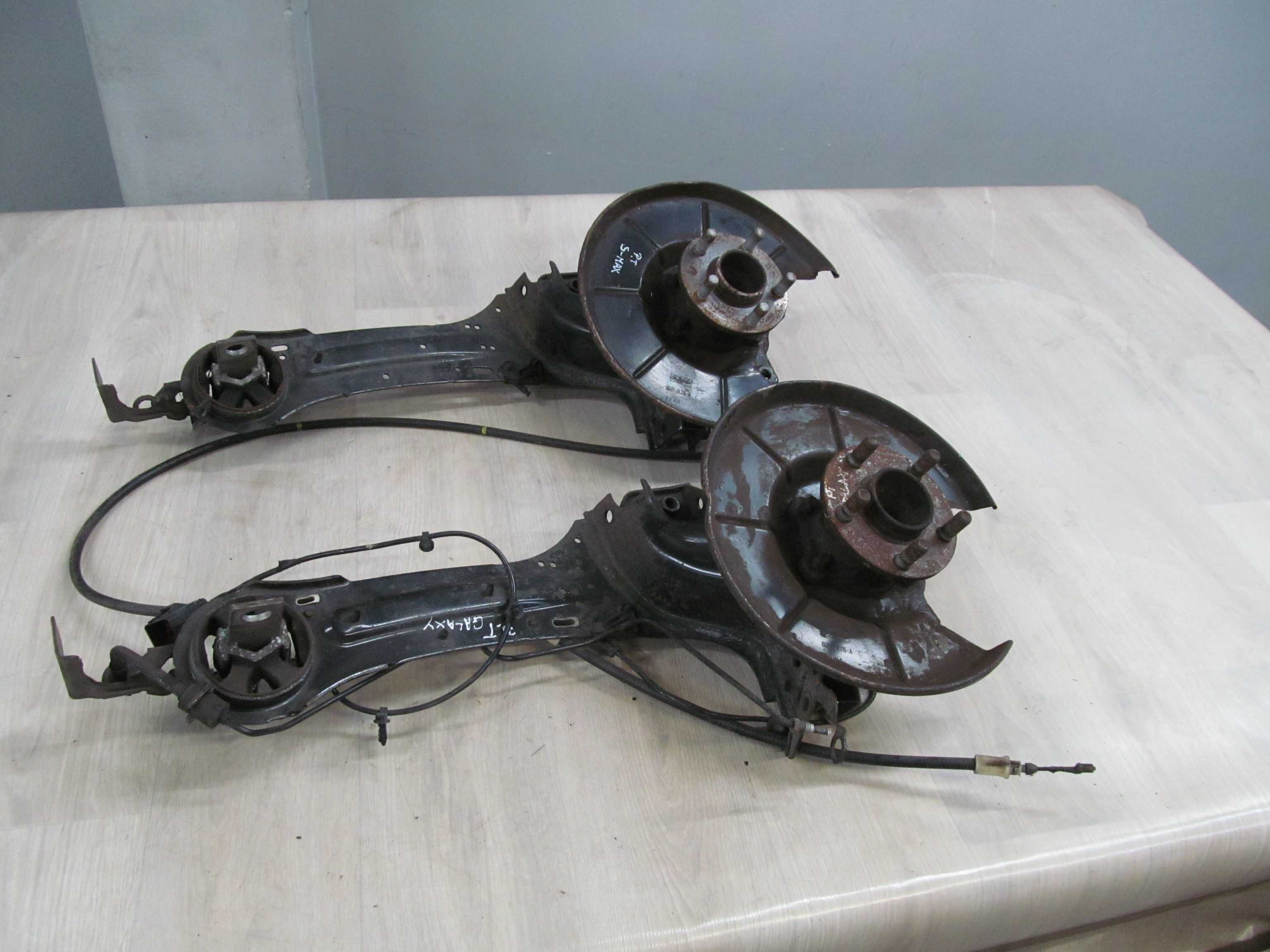 FORD S-MAX GALAXY MK3 06-15 PIASTA ZWROTNICA WAHACZ PRAWY TYL