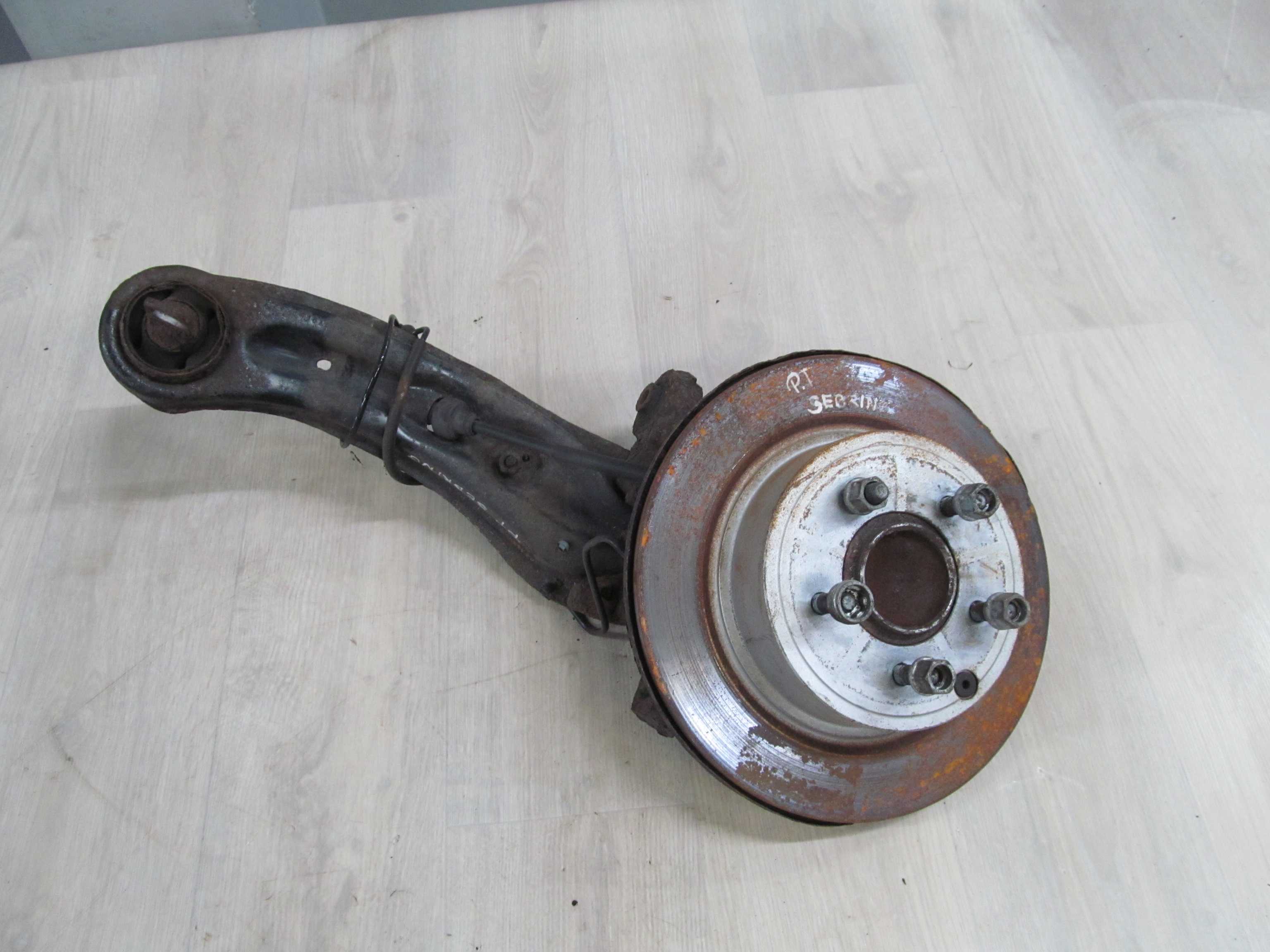 CHRYSLER SEBRING 07-13 2.4 B PIASTA ZWROTNICA WAHACZ PRAWY TYL