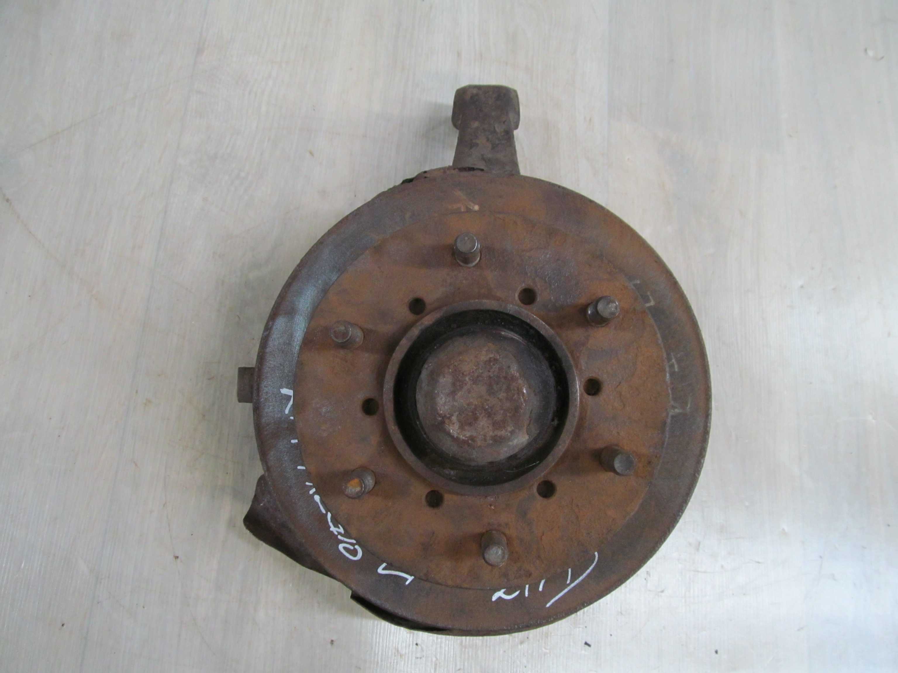 KIA PREGIO 98-05 2.7 D PIASTA ZWROTNICA LEWY PRZOD