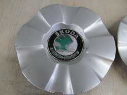SKODA ORGINALNY DEKIELEK FELGI KAPSEL 1U0601151B