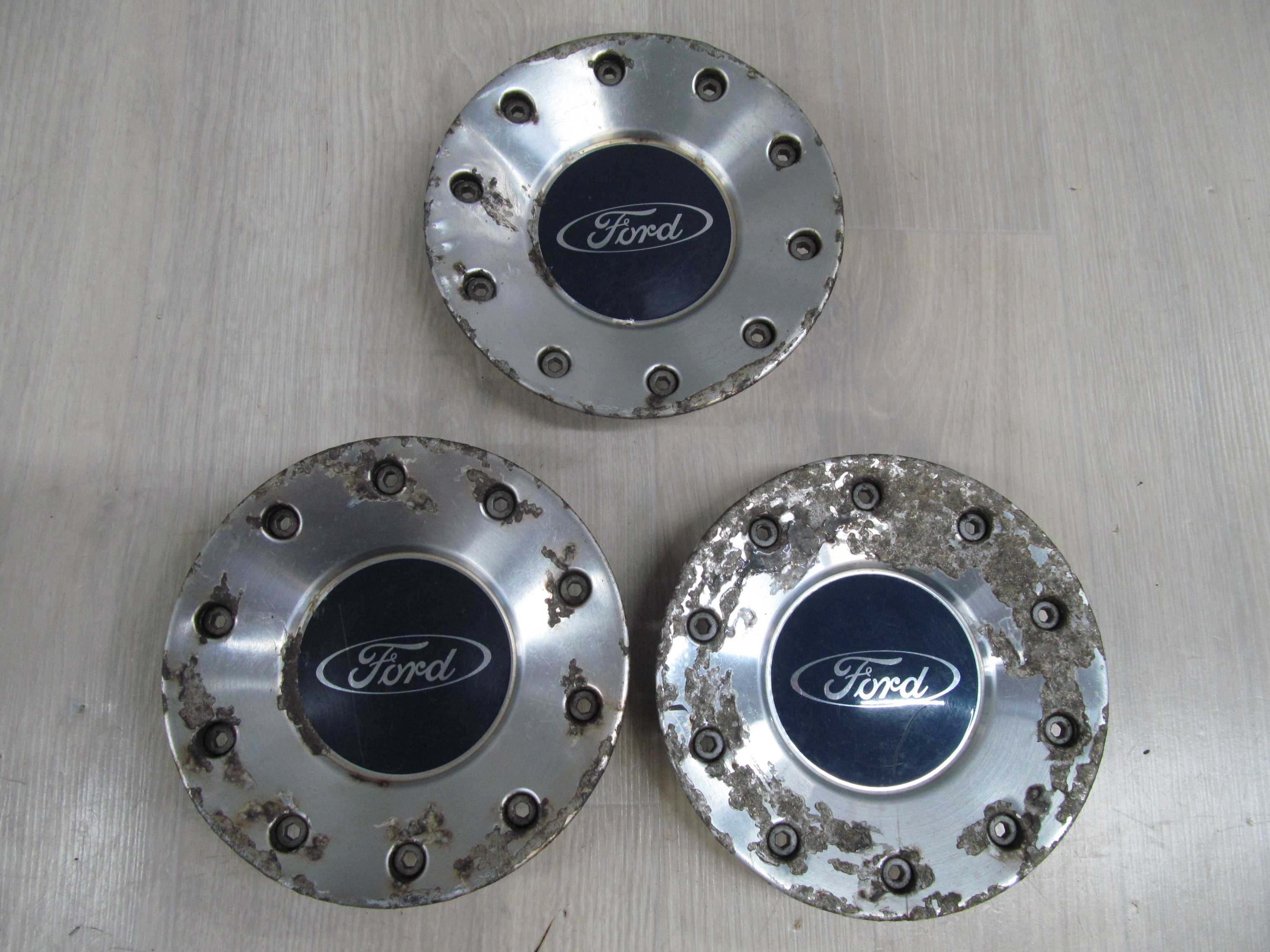 FORD DEKIELEK FELGI KAPSEL 7M5601149A FORD DEKIELEK FELGI KAPSEL 7M5601149A