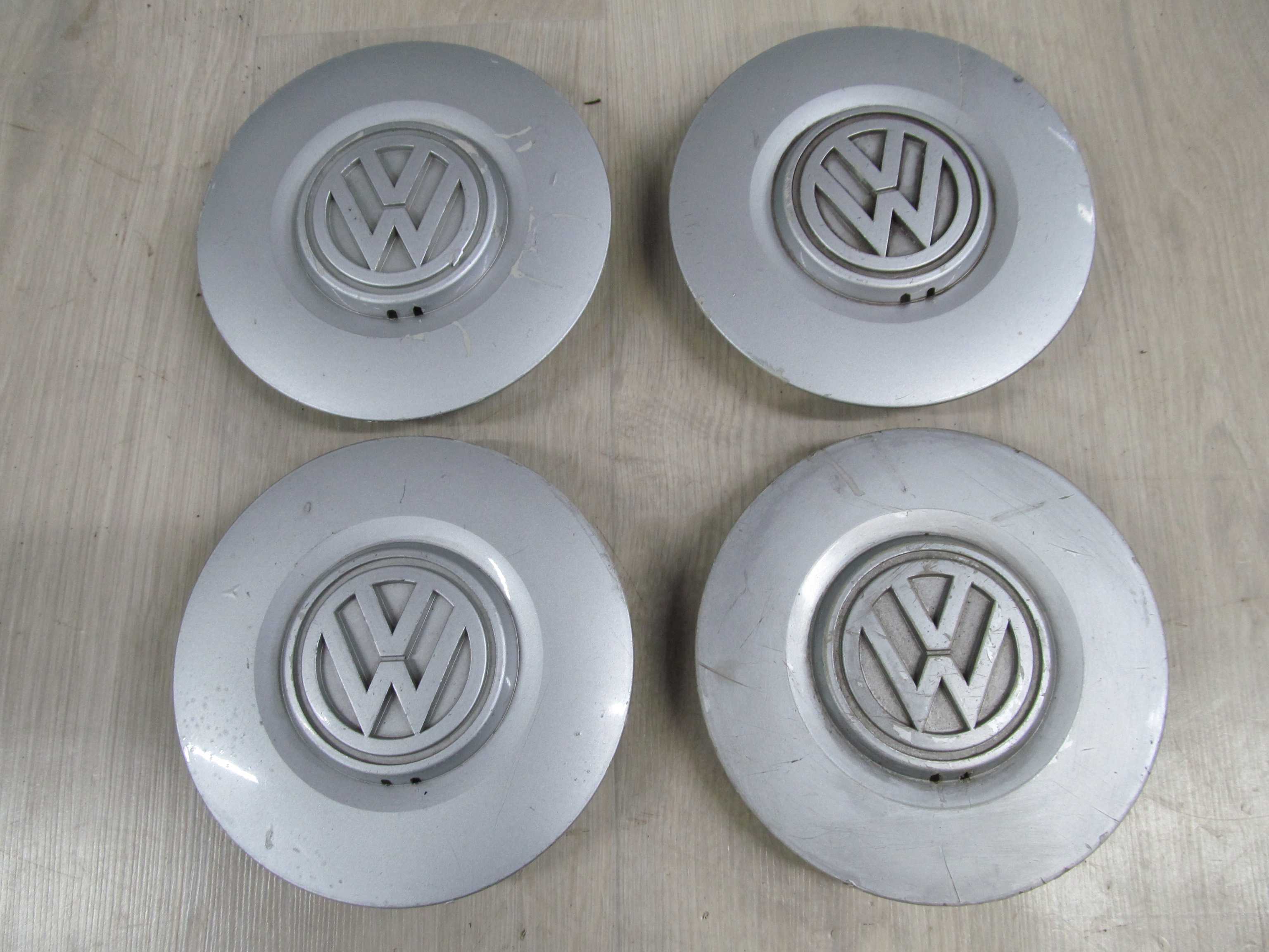 VOLKSWAGEN GOLF DEKIELEK FELGI KAPSEL 1H0601149A