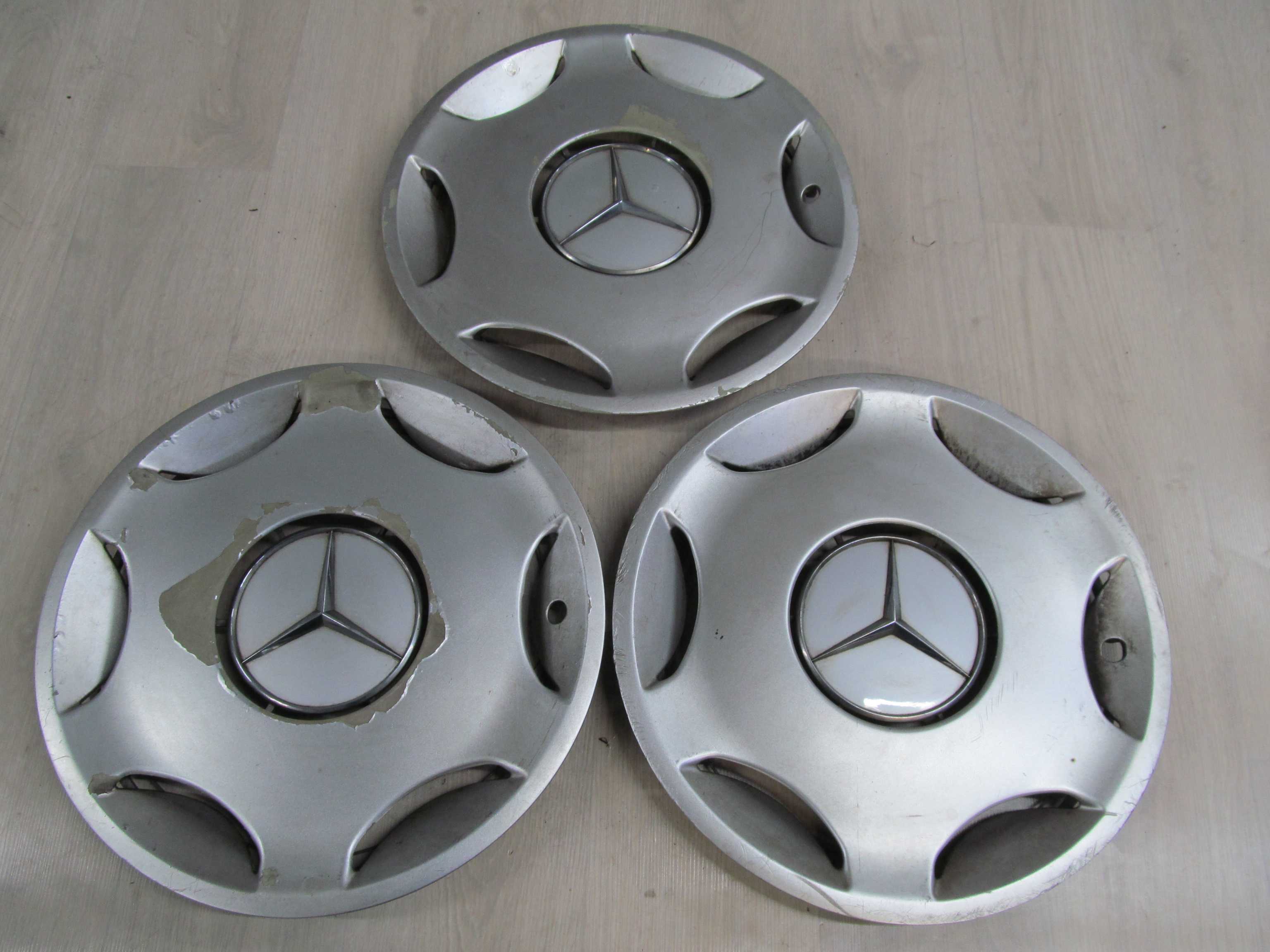 MERCEDEC W202 KOLPAKI KOLPAK FELGI 15" 2024010024
