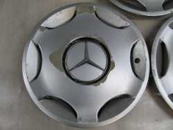 MERCEDEC W202 KOLPAKI KOLPAK FELGI 15" 2024010024