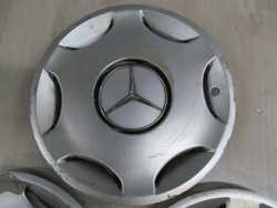 MERCEDEC W202 KOLPAKI KOLPAK FELGI 15" 2024010024