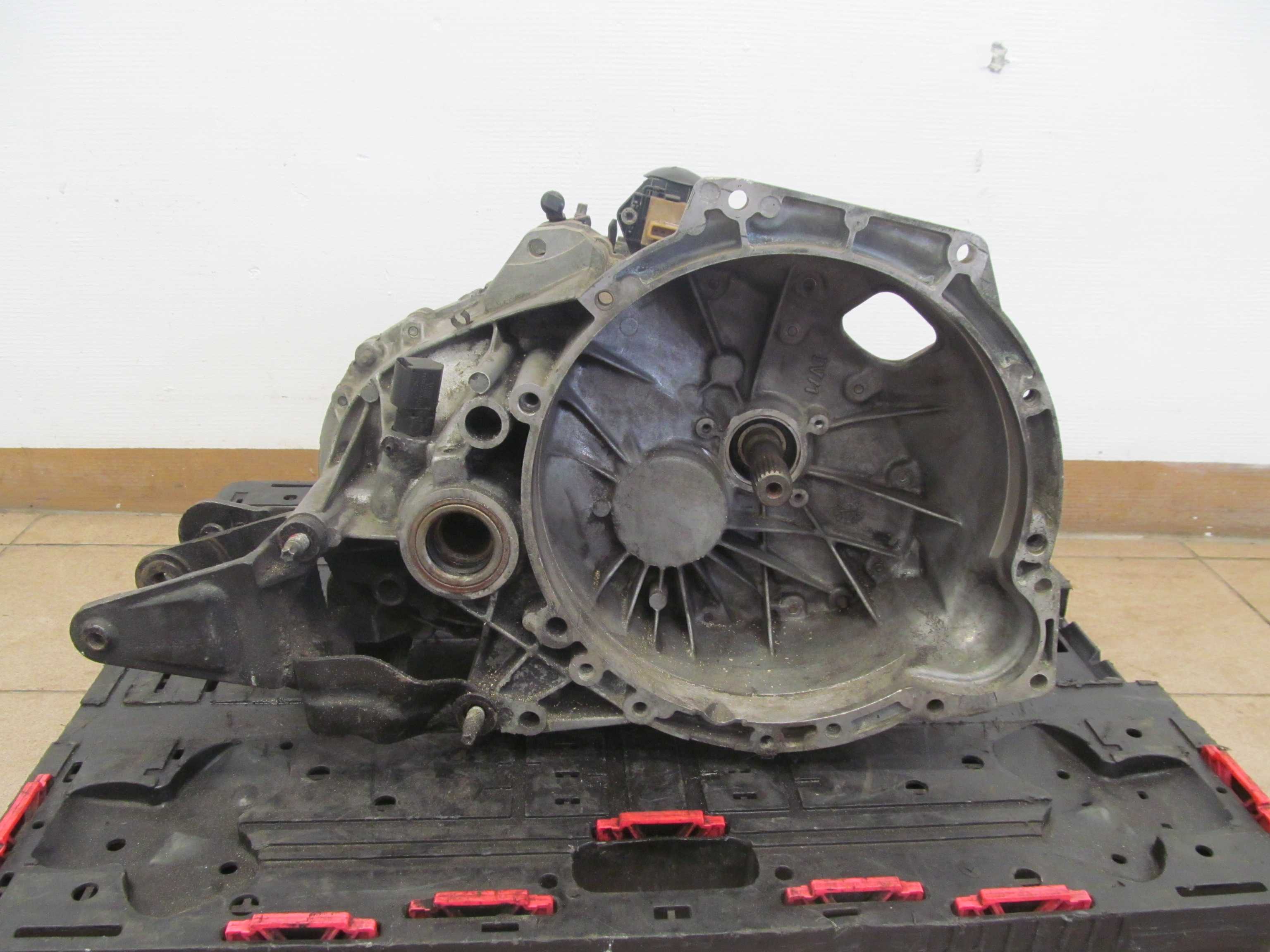FORD MONDEO MK1 MK2 1.8D SKRZYNIA BIEGOW 94ZTDB 92/00