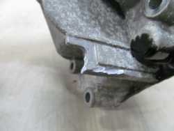 VOLVO S80 2.4 D5 PODSTAWA FILTRA OLEJU 08642839