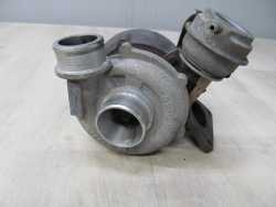 VOLVO S60 S80 00- 2.4 D5 TURBOSPREZARKA TURBO 8689592