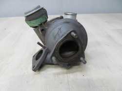 VOLVO S60 S80 00- 2.4 D5 TURBOSPREZARKA TURBO 8689592
