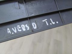 TOYOTA AVENSIS VERSO OSLONA TAPICERKA PROGU TL 01-07