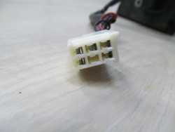TOYOTA AVENSIS VERSO LUSTERKO PRAWE 6R4 5PIN 01-07