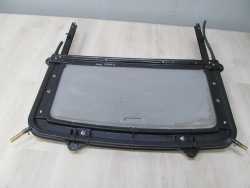 TOYOTA AVENSIS VERSO SZYBERDACH PRZOD 01-07