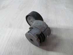 RENAULT 1.5 DCI NAPINACZ PASKA 8200460446