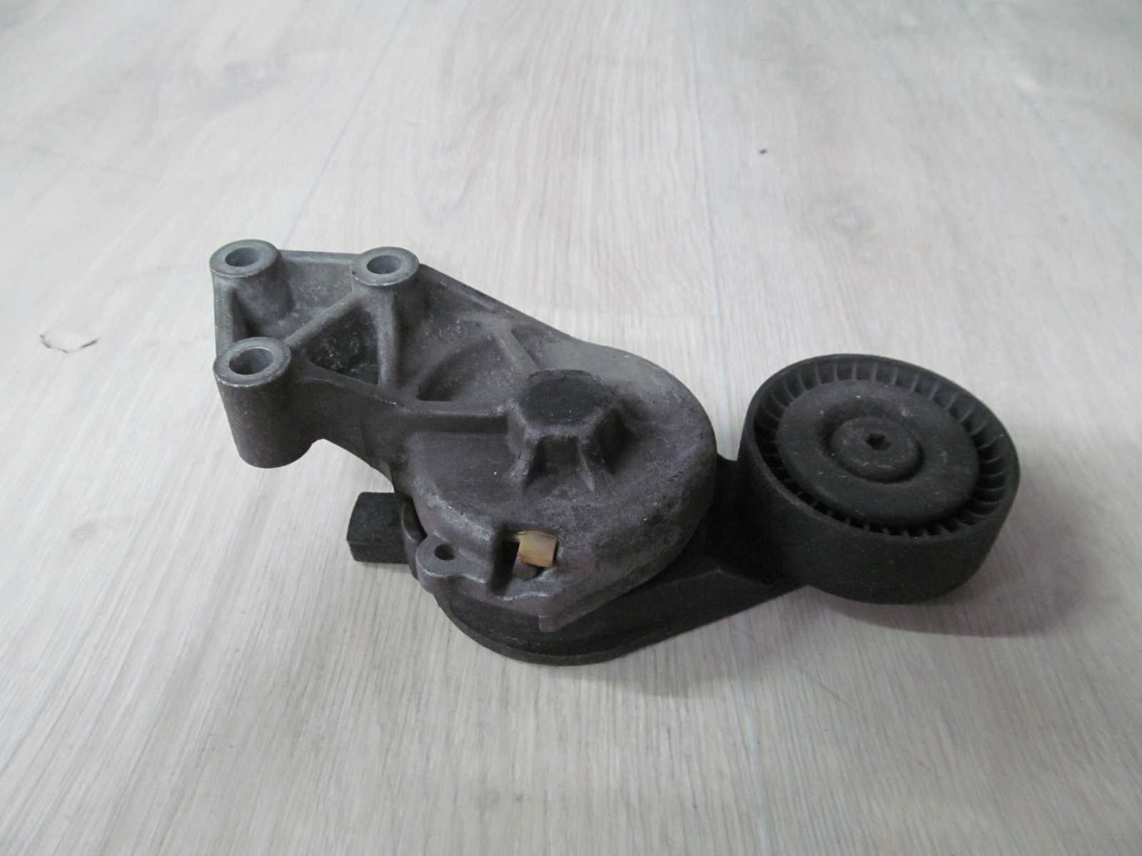 AUDI VW 1.9 TDI ROLKA NAPINACZ PASKA