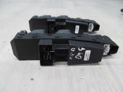 VOLVO S40 V40 99-04 PRZELACZNIK SZYBY PRZOD 30638697
