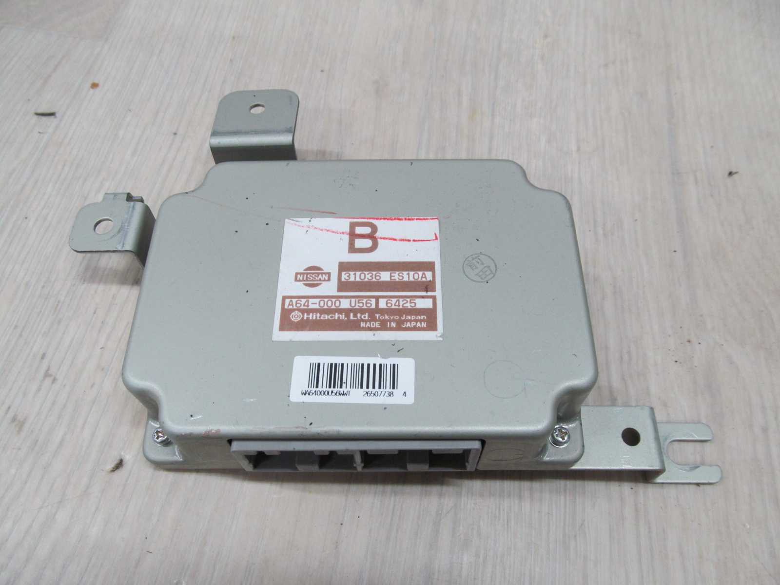NISSAN X-TRAIL T30 KOMPUTER STEROWNIK SKRZYNI 31036 ES10A