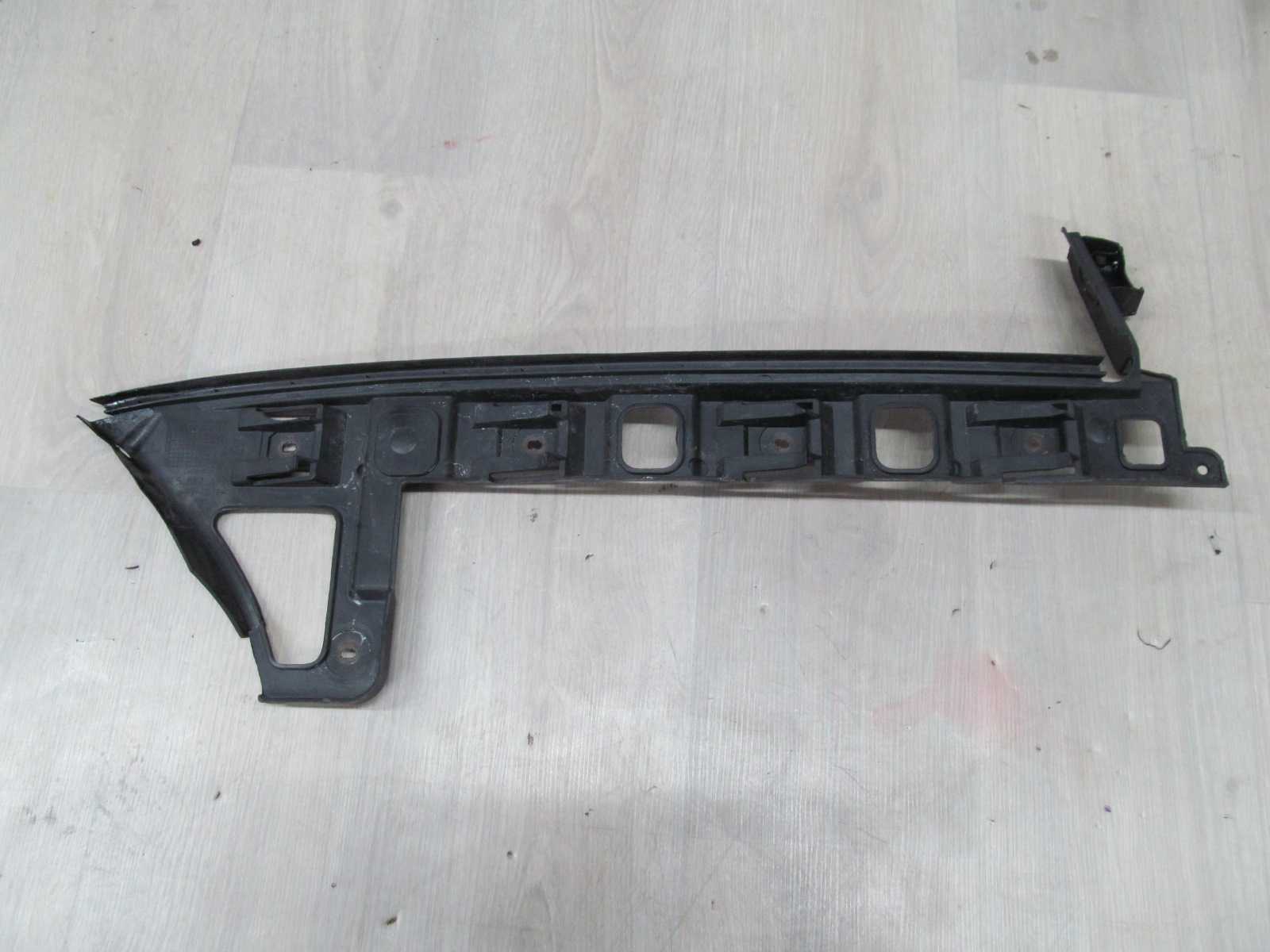 VW PASSAT B6 SEDAN 05-10 SLIZG ZDERZAKA LEWY TYL 3C5807393