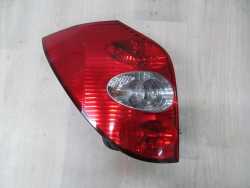 RENAULT LAGUNA II KOMBI LIFT LAMPA TYL LEWA 02-09