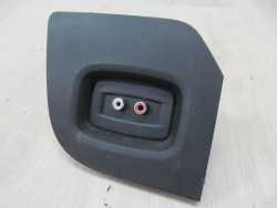 MASTER III MOVANO B GNIAZDO AUX WEJSCIE 280230005R 10-19
