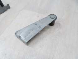 MB SPRINTER 906 UCHWYT MOCOWANIE FILTRA POWIETRZA 06-14