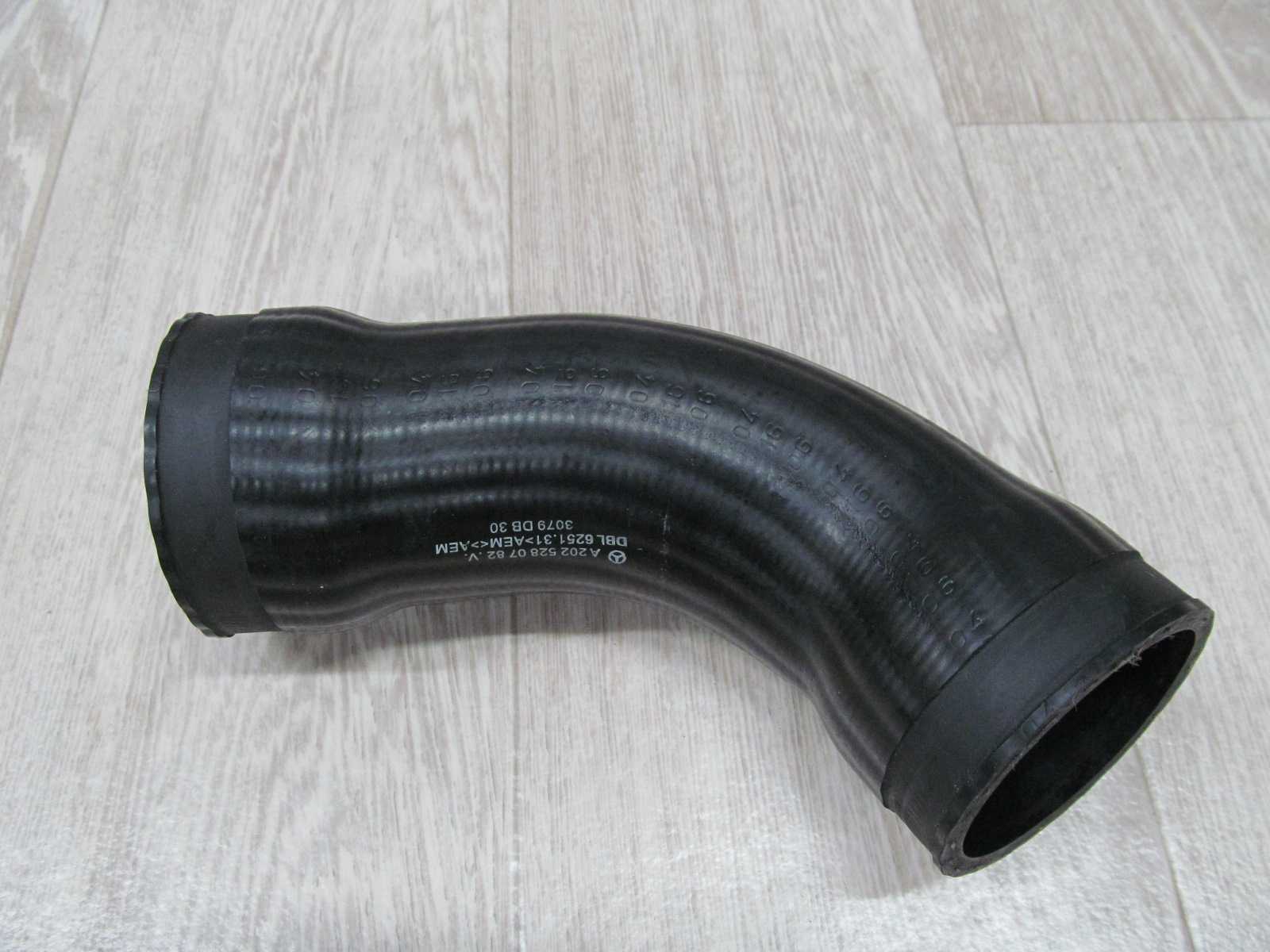 MERCEDES W202 2.2 CDIWAZ RURA INTERCOOLERA A2025280782 99-02