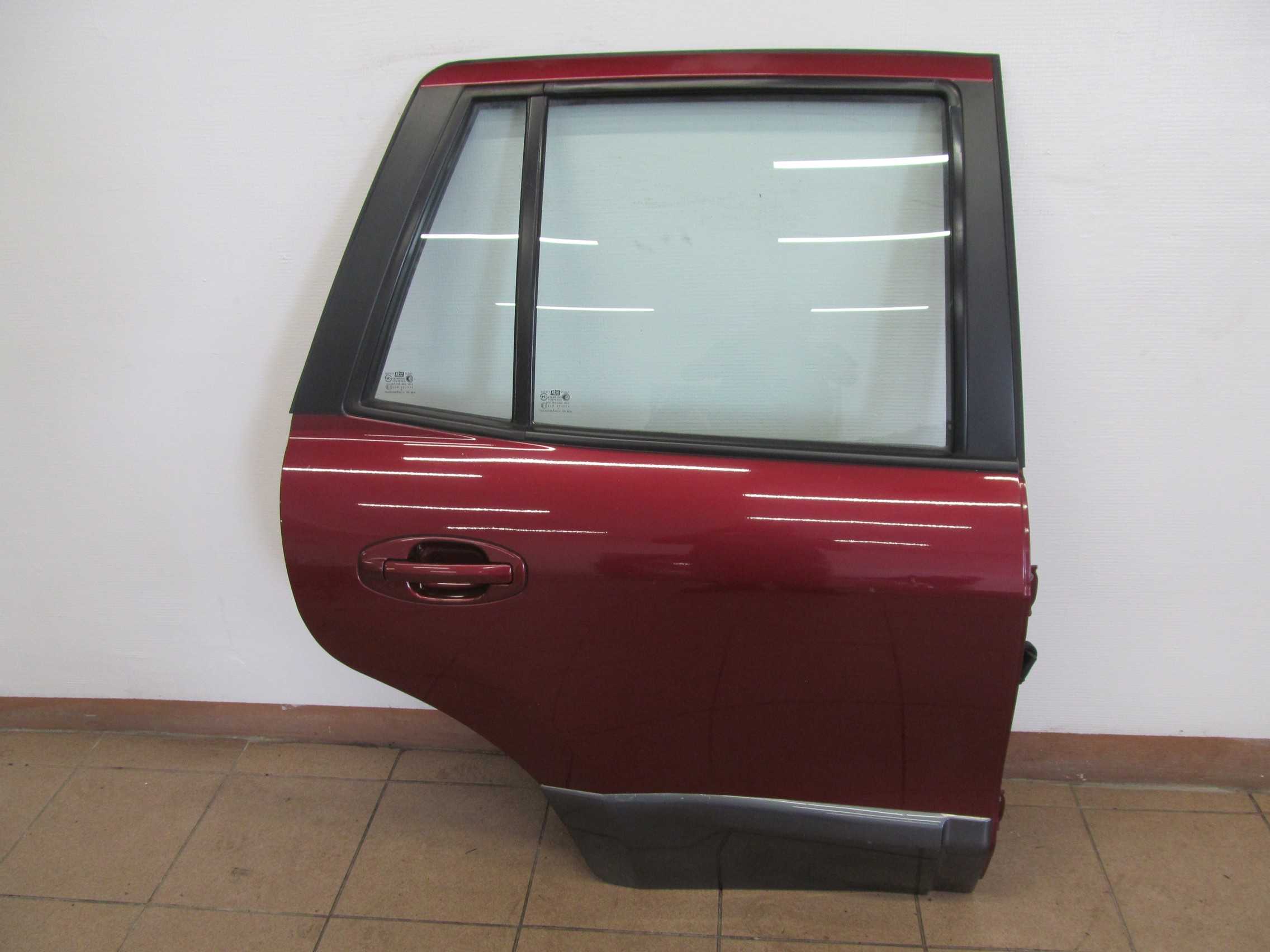 HYUNDAI SANTA FE DRZWI TYL PRAWE 01-06 NQ KPL