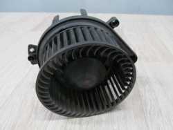 AUDI A4 B7 WENTYLATOR DMUCHAWA NAGRZEWNICY UK 8E2820021E 04-07