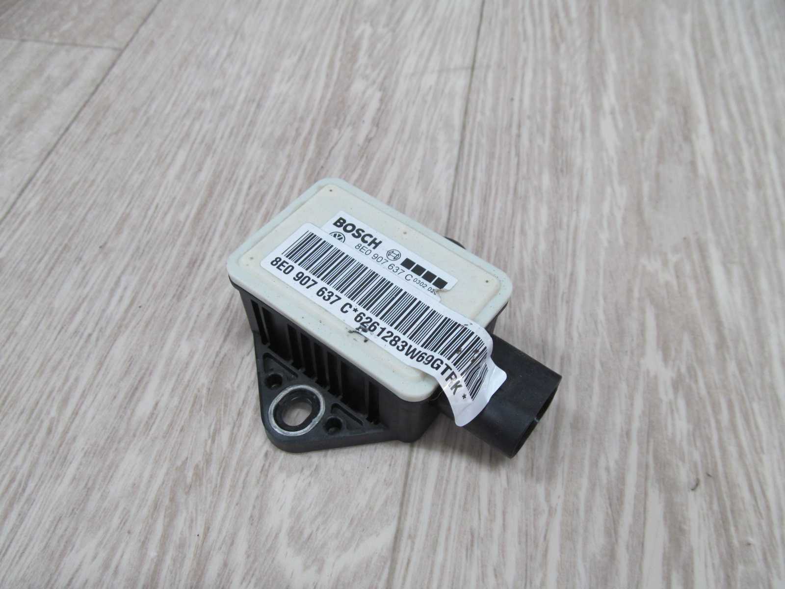 AUDI A4 B7 CZUJNIK PRZYSPIESZENIA ESP 8E0907637C 04-07