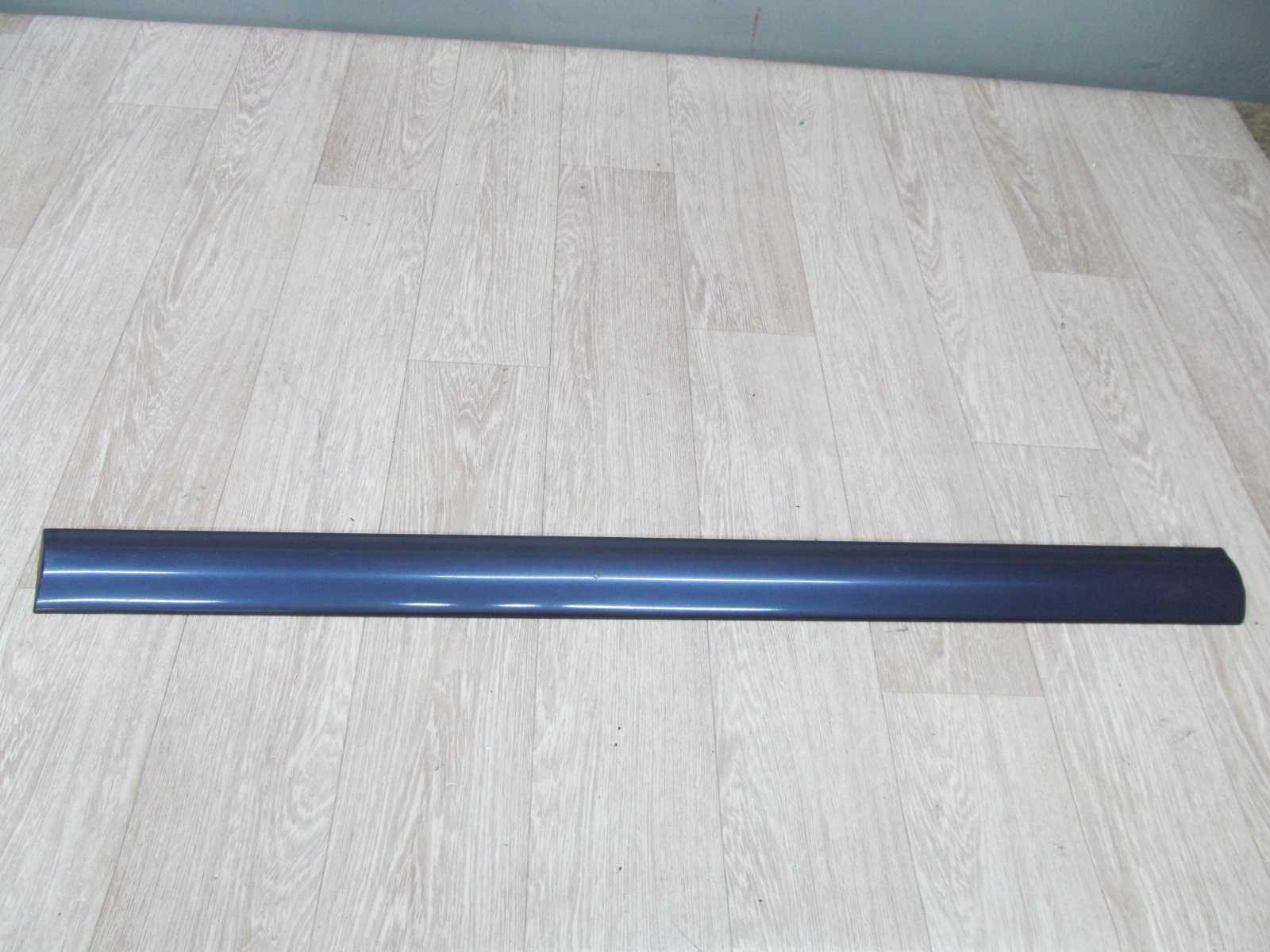 MERCEDES E W210 96- LISTWA DRZWI LEWY PRZOD A2106900162