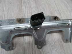 AUDI VW 2.0 TFSI LISTWA WTRYSKOWA CZUJNIK 06F133317L 0261545025
