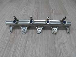 AUDI VW 2.0 TFSI LISTWA WTRYSKOWA CZUJNIK 06F133317L 0261545025
