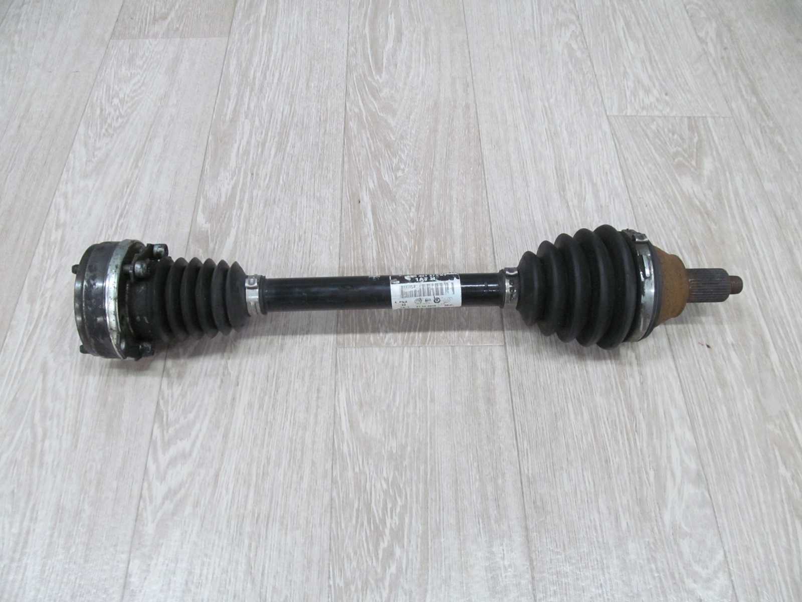 AUDI A3 GOLF V TOURAN CADDY OCTAVIA 1.9 2.0 TDI POLOS POLOSKA LEWA KROTKA 1K0407271AT