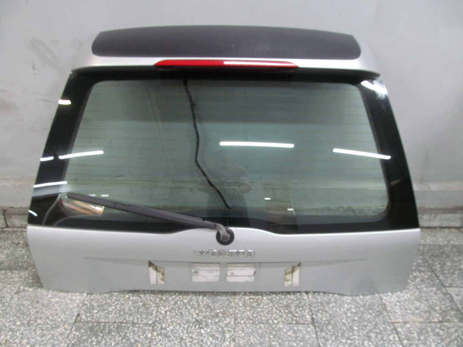 VOLVO XC90 KLAPA BAGAZNIKA TYL SZYBA 426-26 02-07