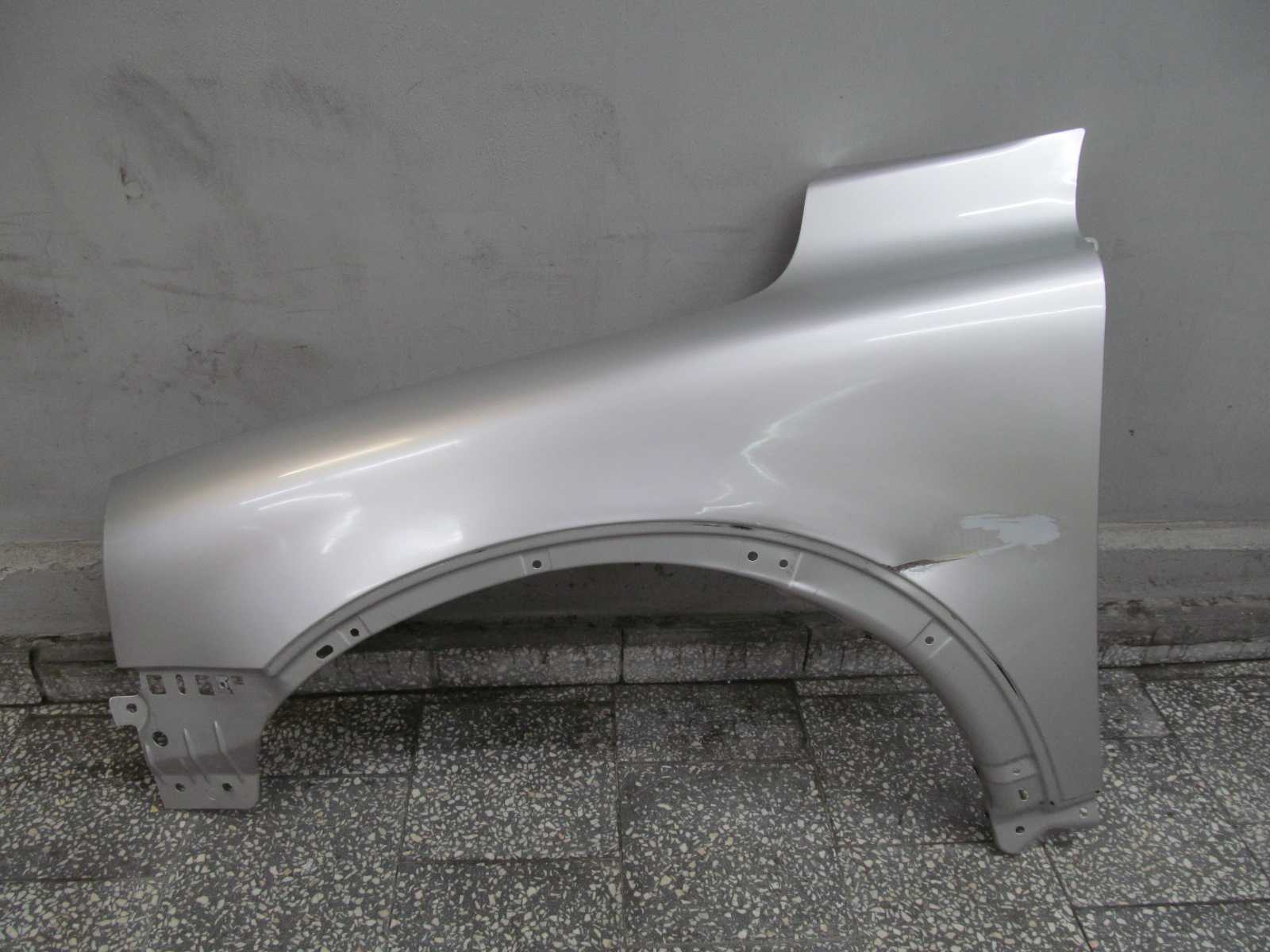 VOLVO XC90 BLOTNIK LEWY PRZOD PRZEDNI 426-26 02-14