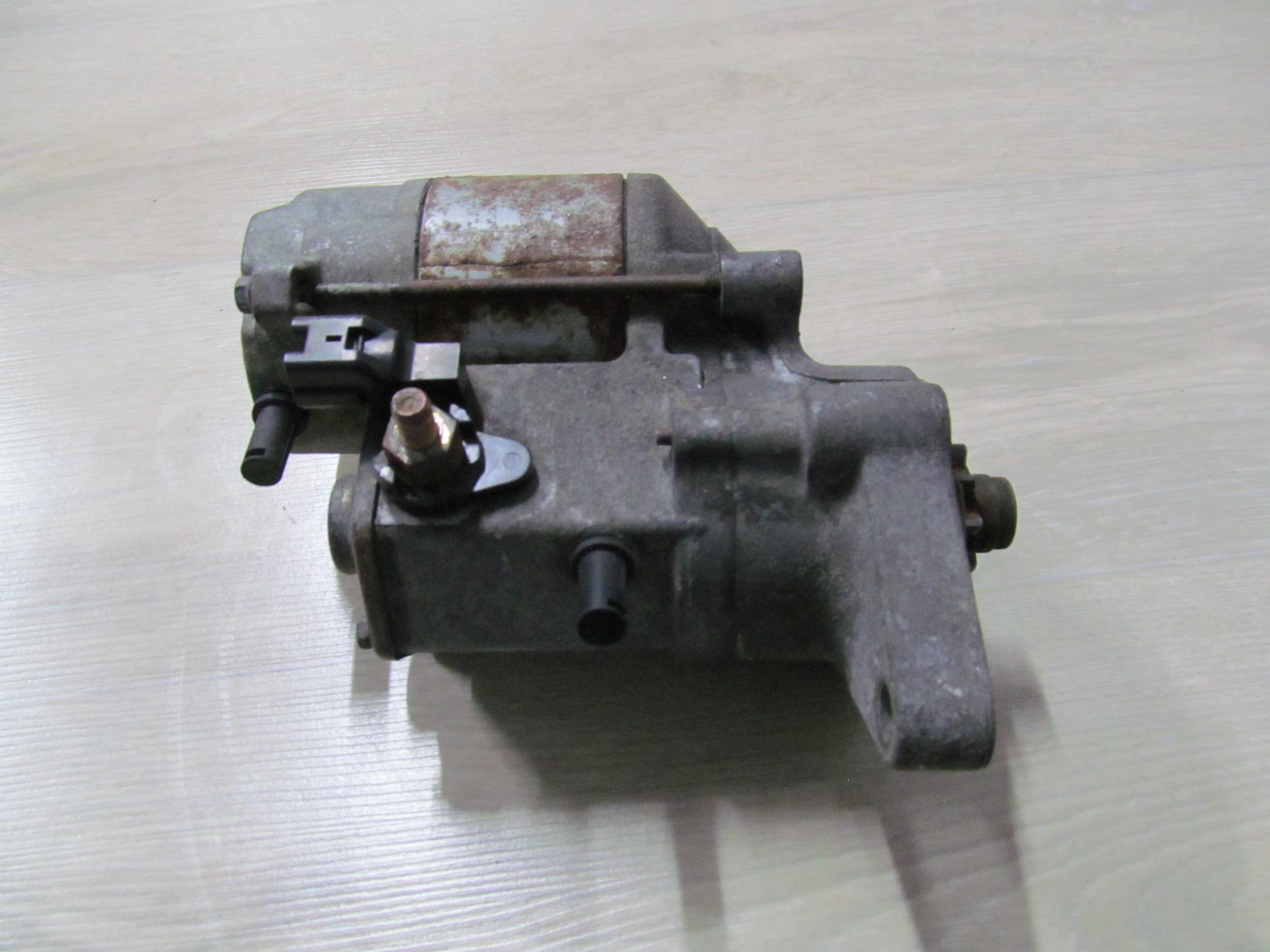 TOYOTA YARIS 1.4 D4D ROZRUSZNIK 28100-33050