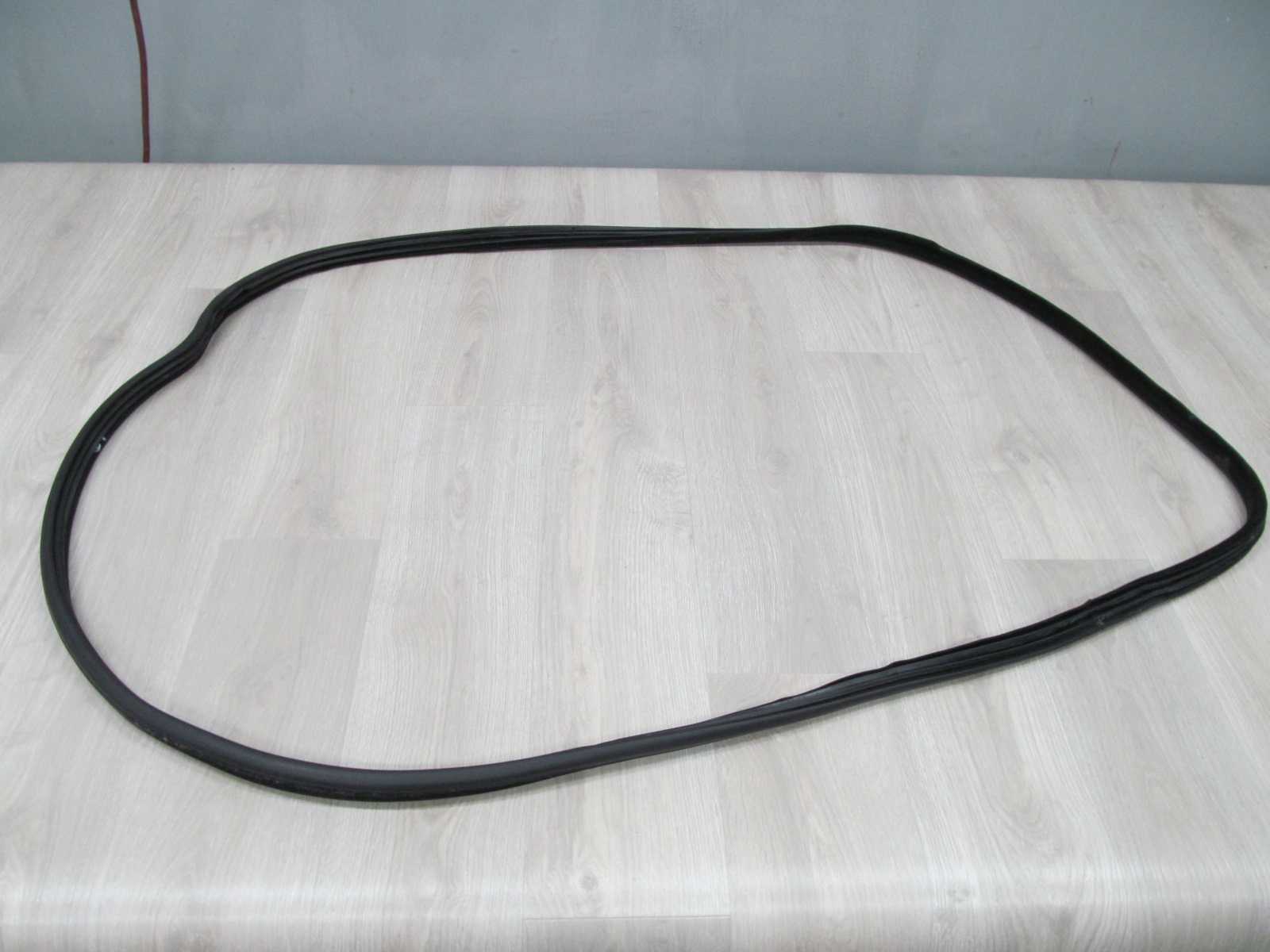 VOLVO XC90 USZCZELKA WNEKI DRZWI PRZOD PRAWA 30799576 02-14