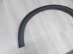 VOLVO XC90 LISTWA BLOTNIKA PRZOD LEWA 30655181 02-14
