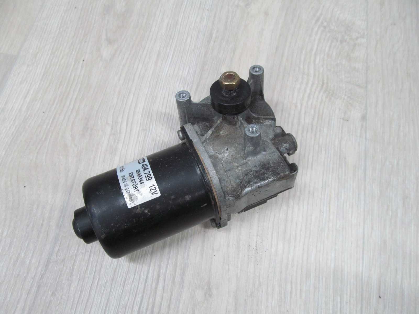 VOLVO S60 V70 XC90 SILNICZEK WYCIERACZEK 8648344 404.799 UK
